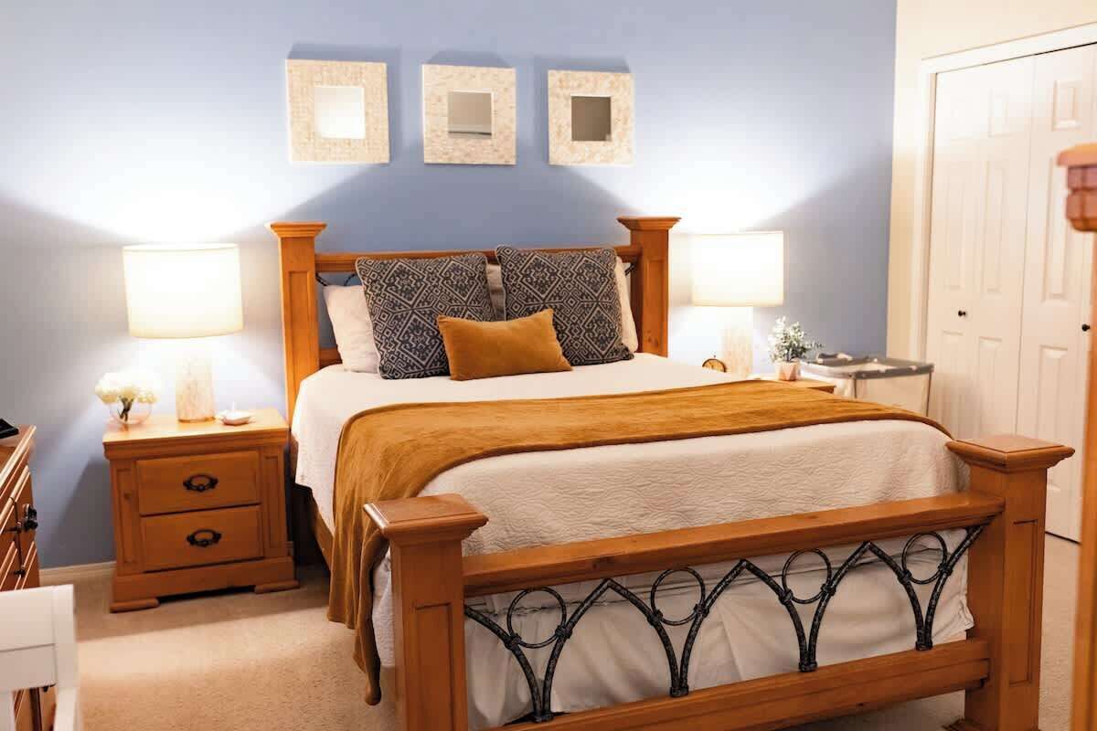 3 bedrooms, iron/ironing board, free WiFi, bed sheets