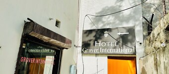 Grover international hotel