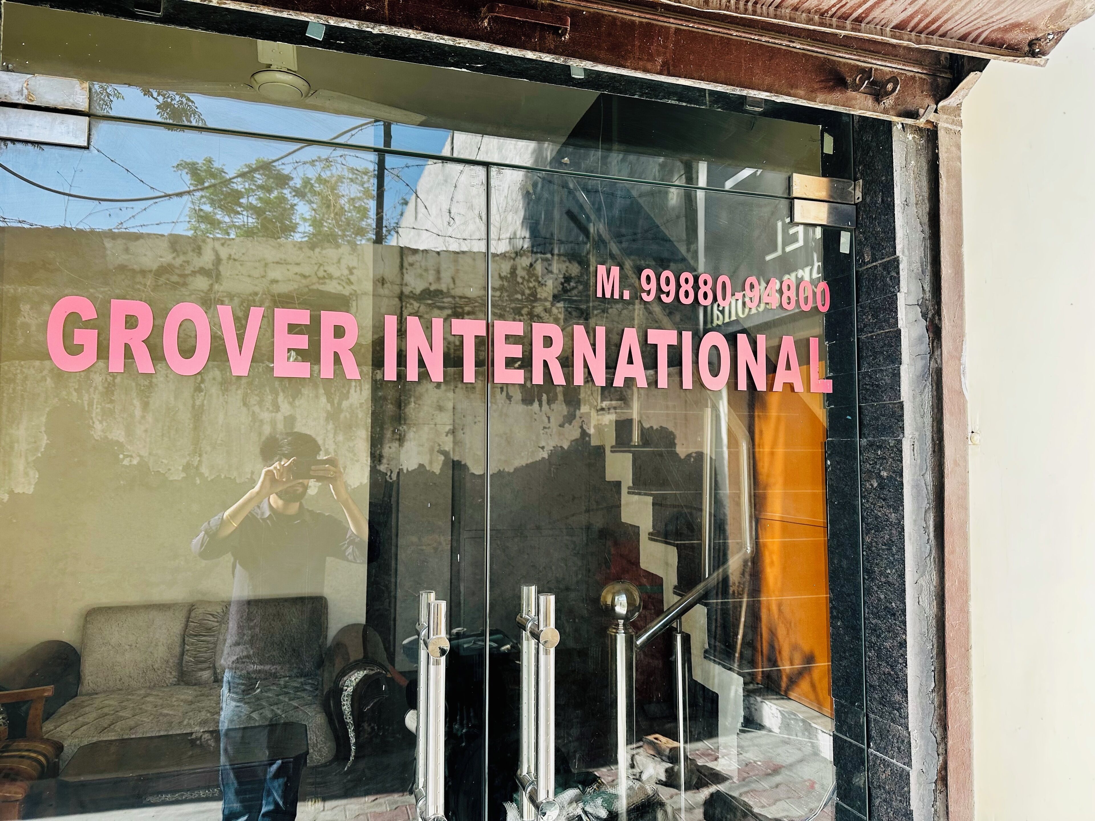 Framhlið gististaðar