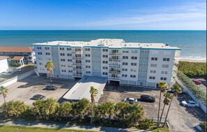 Exterior - Bright & Spacious 3BR Condo by the Sea — Private Balcony + Oceanfront Pool! 🌴 (Satellite Beach)