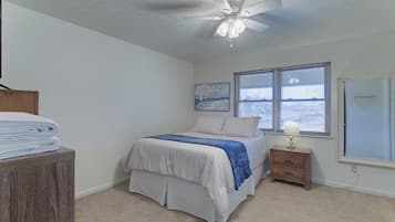 1 Schlafzimmer, Schreibtisch, Bügeleisen/Bügelbrett, WLAN