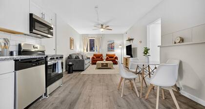 Little Italy Gem | Patio | Free Parking