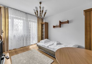 1 室のベッドルーム、アイロン / アイロン台、WiFi、ベッドシーツ