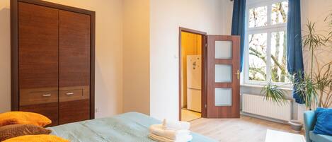 1 quarto, ferros/tábuas de passar roupa, Wi-Fi, roupa de cama