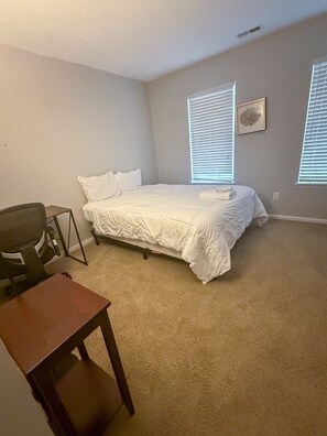 4 soverom, internettilgang og sengetøy