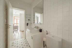 House | 1 bedroom - Downtown Comfort Apartment by Vacationy (Porto)