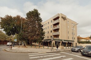 Apartment | 3 bedrooms - Botanic Garden Terrace Apartment by Vacationy (Porto)