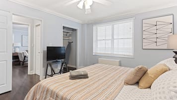 1 bedroom, iron/ironing board, free WiFi, bed sheets