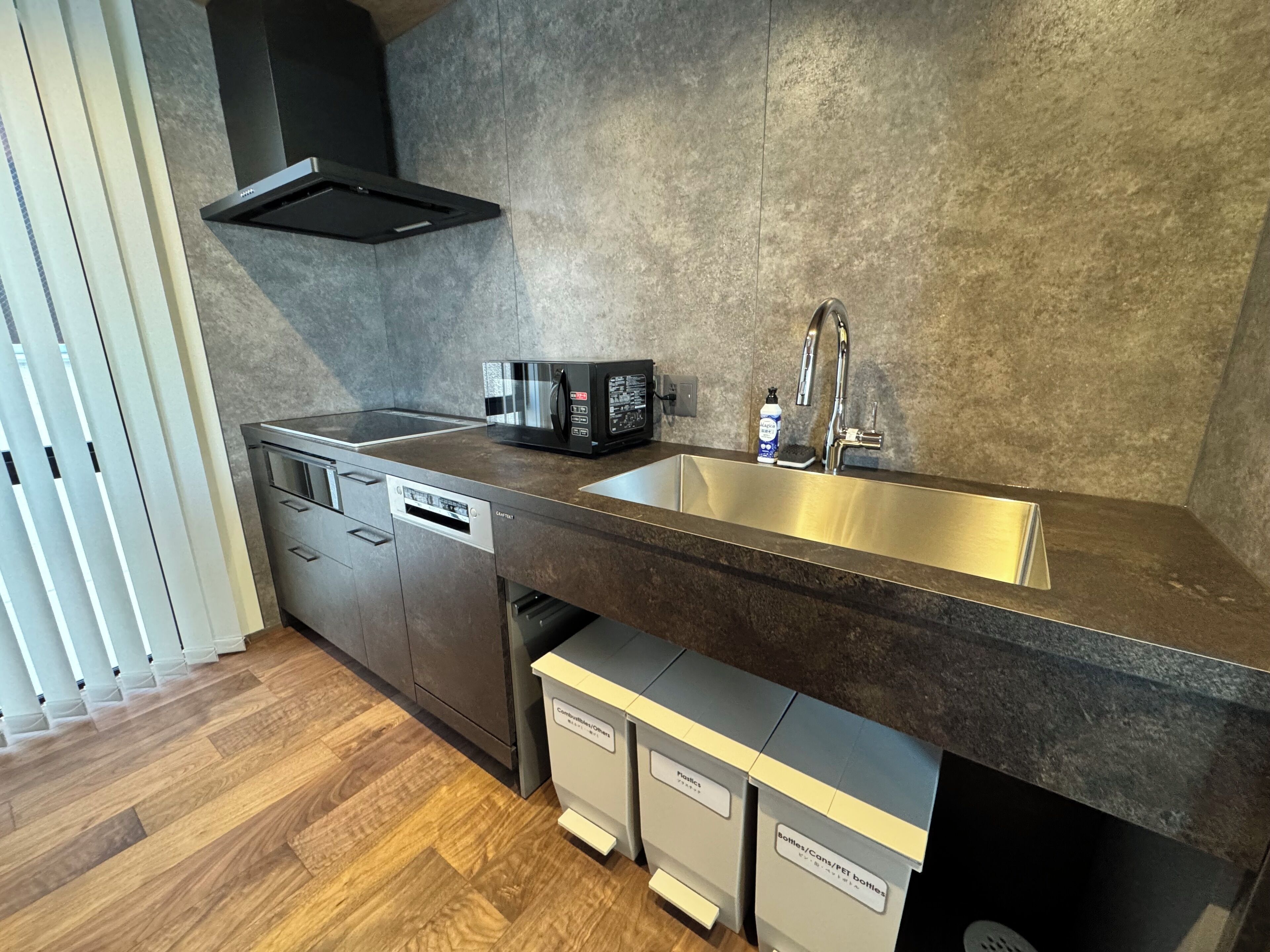 Deluxe Villa, 3 Bedrooms | Private kitchen