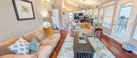 Televisión y chimenea