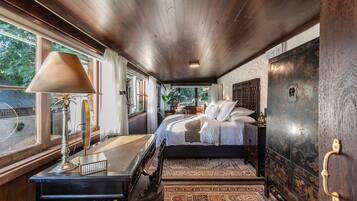 3 bedrooms, iron/ironing board, WiFi