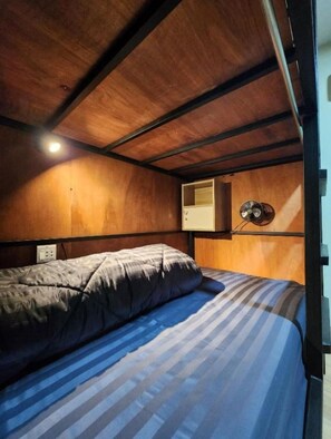Soundproofing, free WiFi - The 10 club hostel (Ko Pha-ngan)