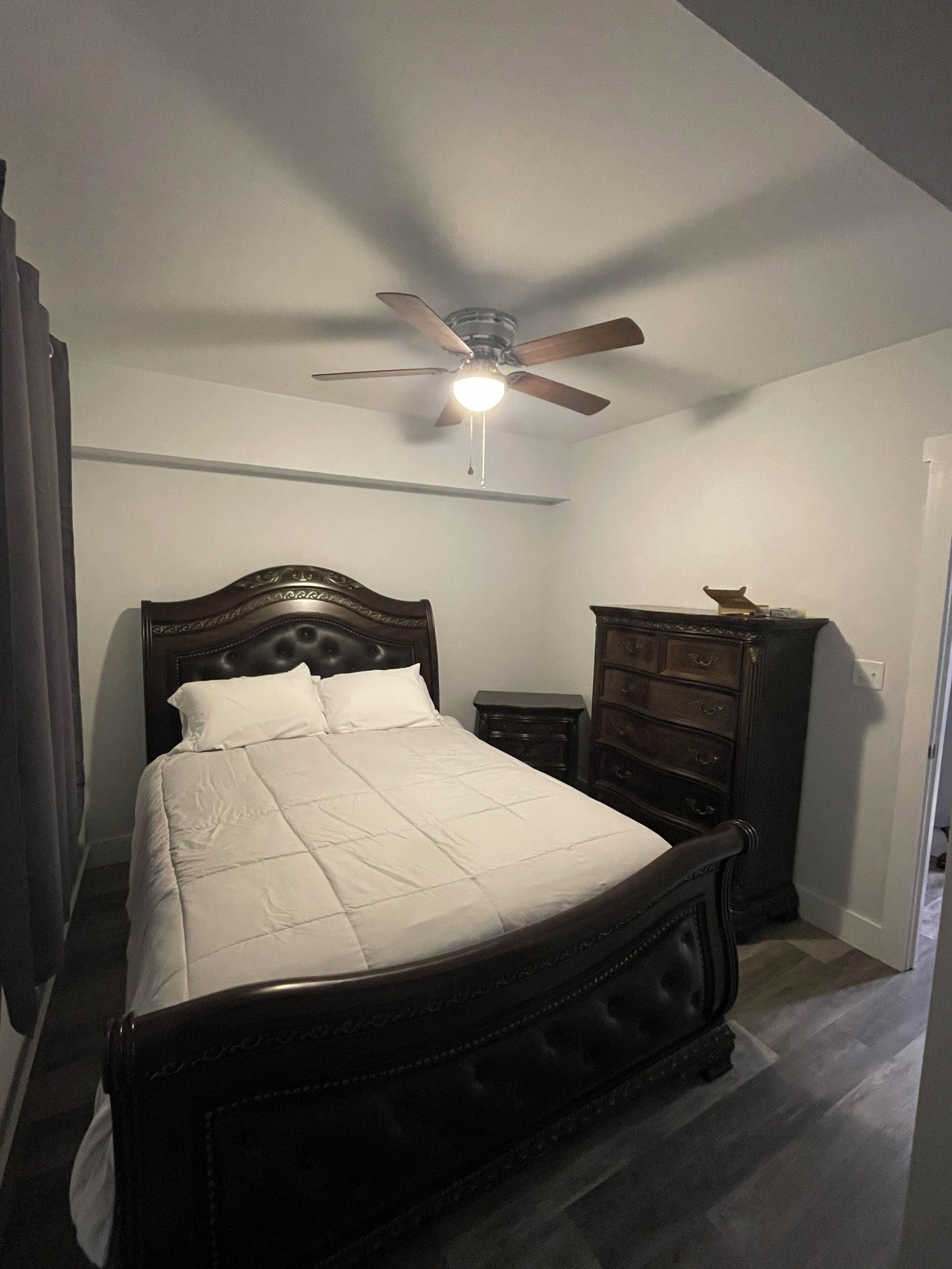 3 bedrooms, WiFi, bed sheets