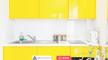 Fridge, microwave, stovetop, toaster