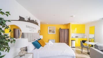 1 dormitorio, tabla de planchar con plancha, cuna de viaje y wifi