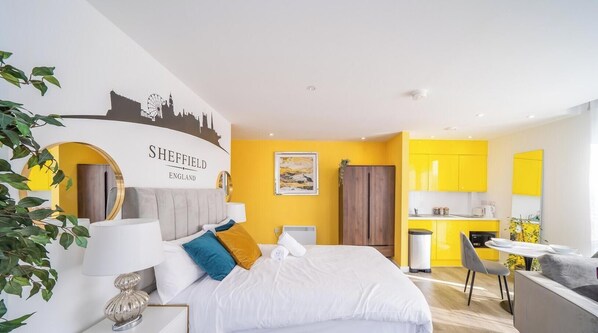 1 dormitorio, tabla de planchar con plancha, cuna de viaje y wifi