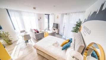 1 dormitorio, tabla de planchar con plancha, cuna de viaje y wifi