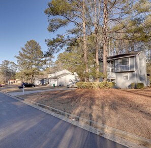 Exterior - Modern Comfort Meets Classic Charm in Stonecrest (Stonecrest)