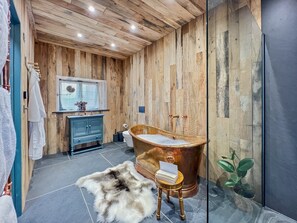 Bathroom - Buttercup Cottage, Luxborough (Luxborough)