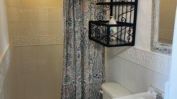 Towels, soap, toilet paper