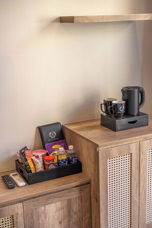 In-room safe, soundproofing, free WiFi