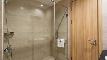 In-room safe, soundproofing, free WiFi