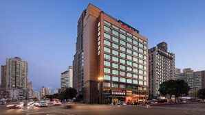 Ảnh chưa phân loại, 3 trong số 50 ảnh, nút