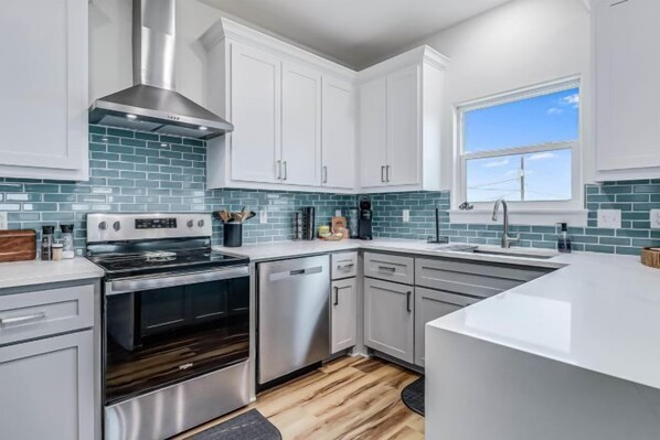 Room - Nautical Nest (Rockport)