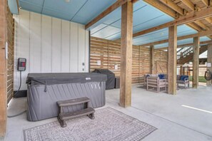 Room - Nautical Nest (Rockport)