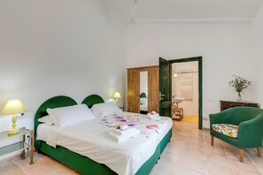 3 bedrooms, iron/ironing board, free WiFi, bed sheets - Relaxing Family Villa Roses Shared Pool 6, Civitella Paganico, Italy (Civitella Paganico)