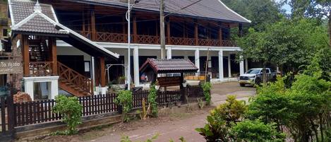 Deluxe Double or Twin Room, Balcony | Front of property