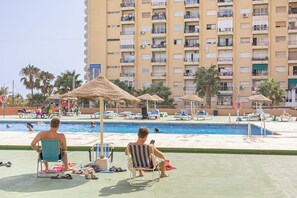 Pool - Luxury beachfront suite Fuengirola for 2, Fuengirola, Spain (Fuengirola)