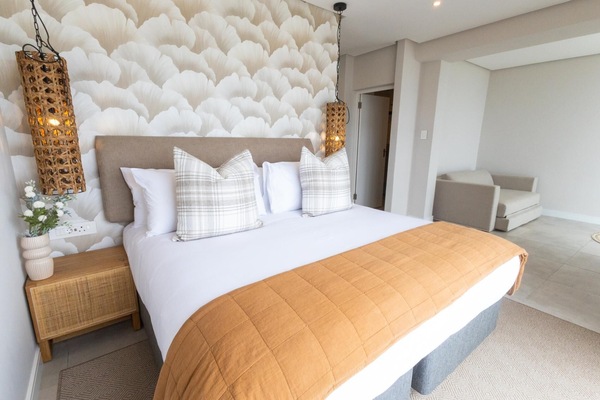 Spacious Sea View @ Sorgente Apartment 503 (3648)