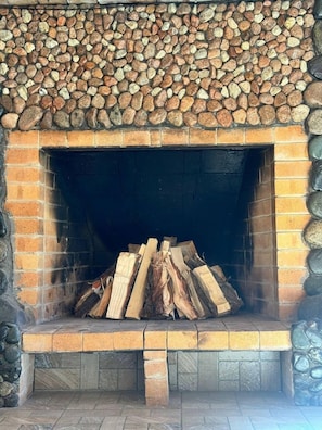 デスク、防音設備、WiFi (無料)