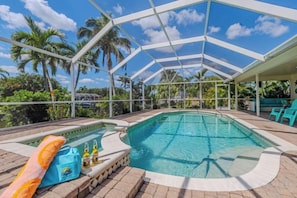 Unclassified image, 5 of 15, button - Villa Samba (Cape Coral)