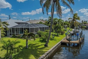 Room - Villa Samba (Cape Coral)