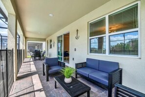 Room - Magical Mickey Home 8 Minutes to Disney! Stl109 (Kissimmee)