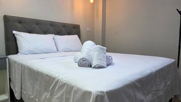 1 habitación, wifi y ropa de cama