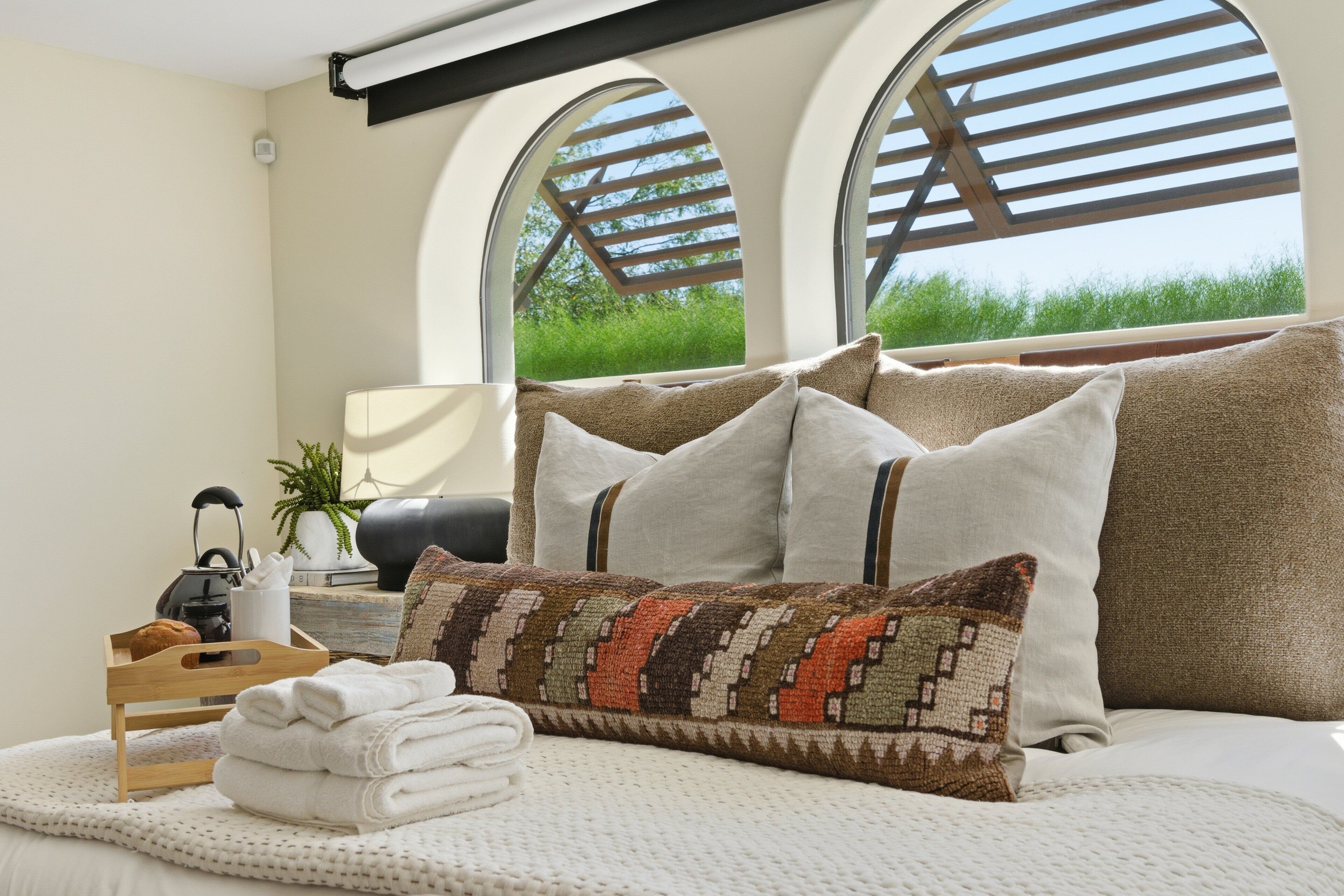 4 bedrooms, iron/ironing board, travel crib, free WiFi