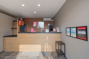 Reception - HOTEL R9 The Yard Katsura (Katsuura)