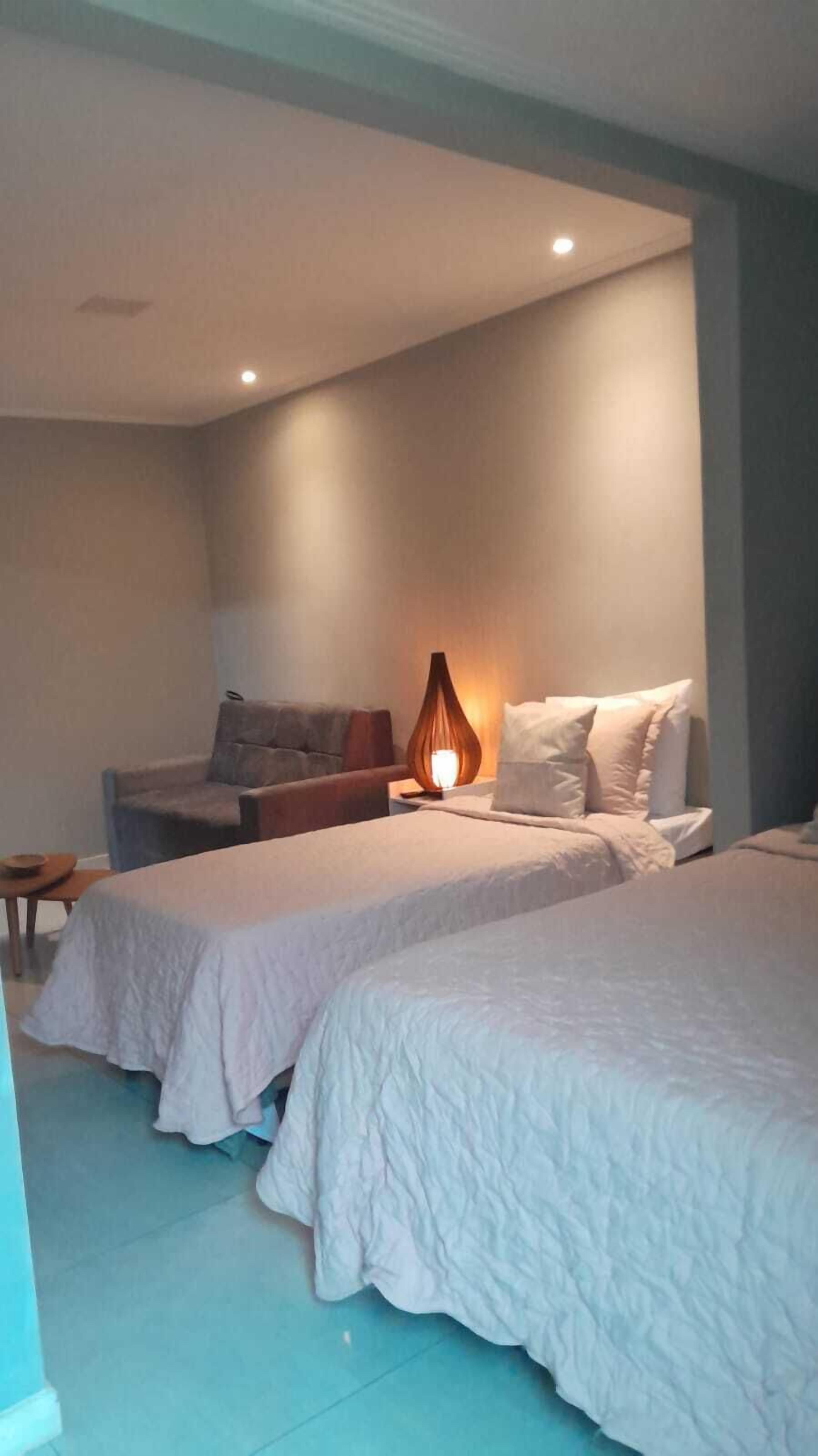 Family Room, Multiple Beds, Non Smoking, Private Bathroom | Free WiFi