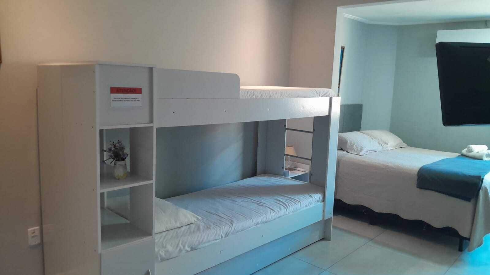 ห้องแฟมิลี่, หลายเตียง, ปลอดบุหรี่, ห้องน้ำส่วนตัว | Wi-Fi ฟรี