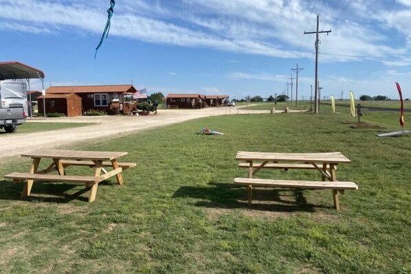 Interior - Silver Wind RV Park and Cabins (Silverton)