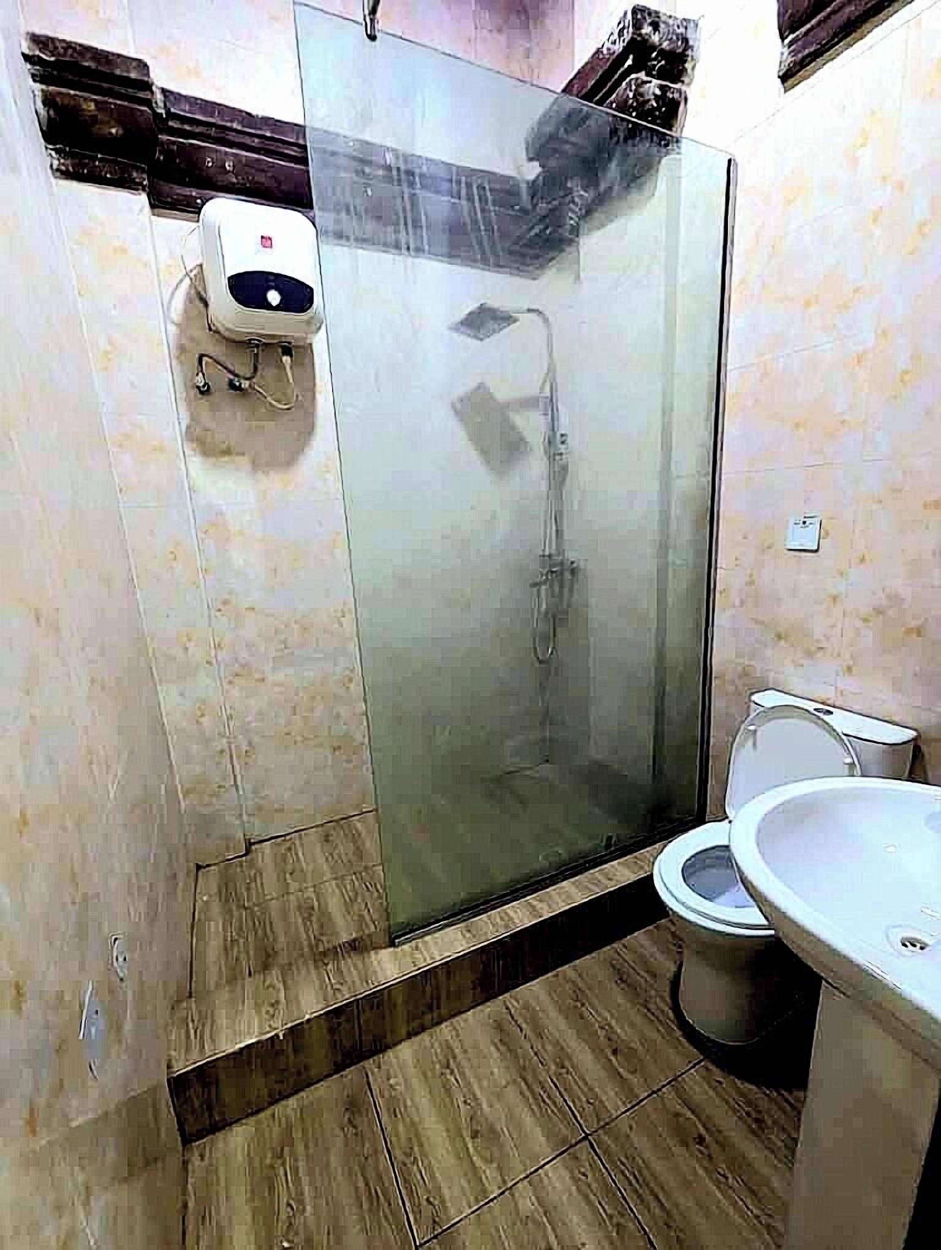 Executive Apartment | Bathroom