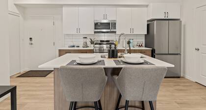 Modern 2BR Apt Near West Edmonton Mall