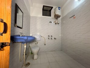 Superior Double Room | Bathroom | Hair dryer, soap