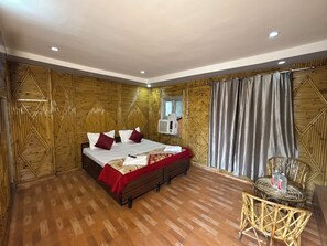 Deluxe Room | Free WiFi