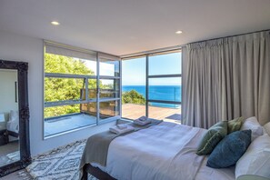 3 bedrooms, iron/ironing board, Internet, bed sheets