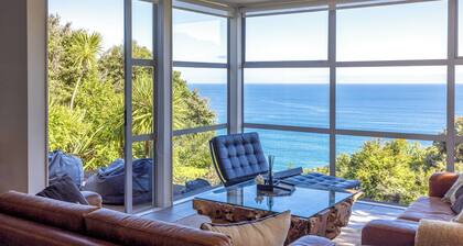 Bellevue, Onetangi - Sea Views, Modern Comfort, and Relaxation