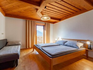 3 bedrooms, Internet - Apartment with mountain view in Salzburg Land (Uttendorf)